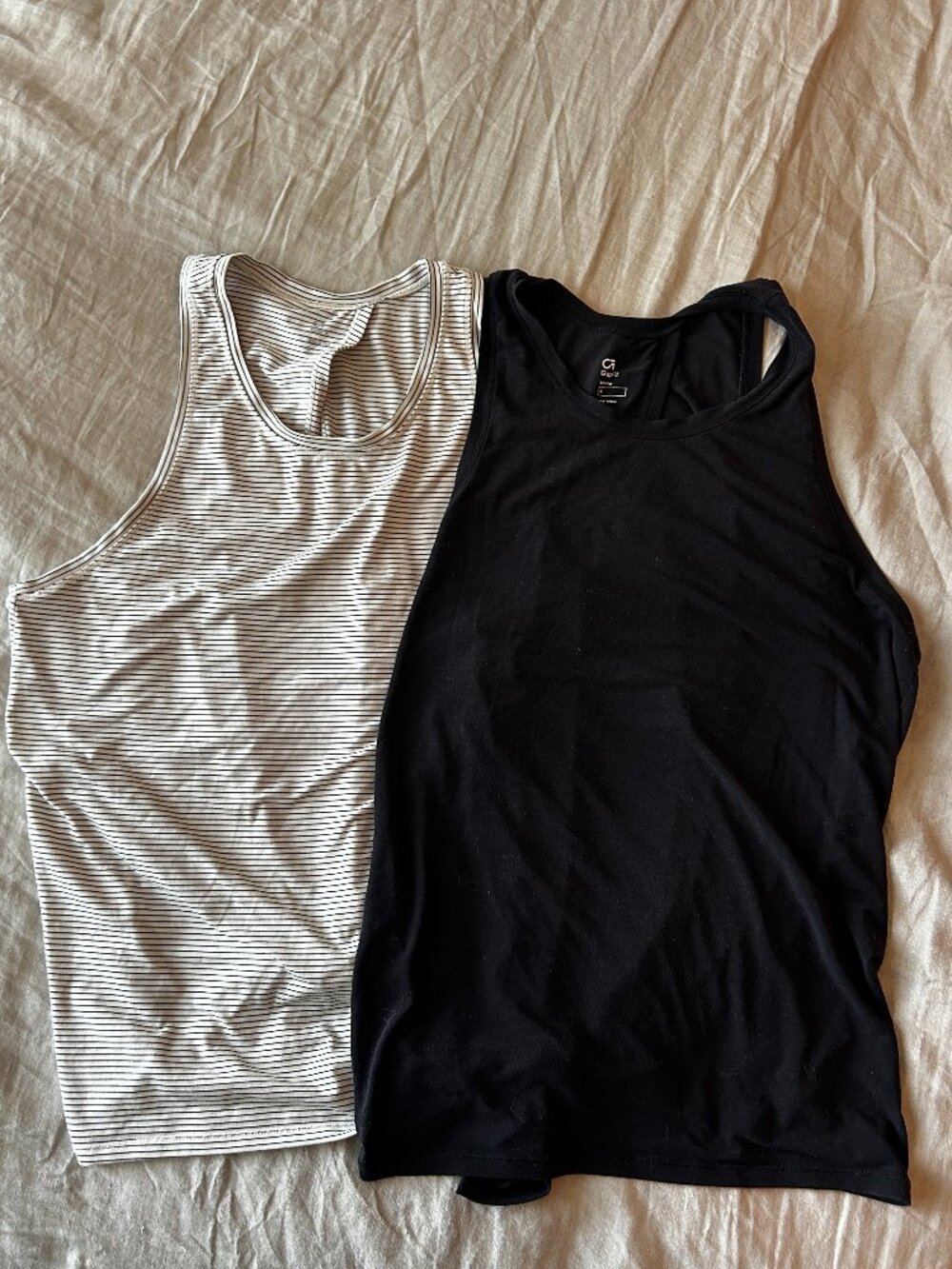 2 Gap Fit open back tank tops